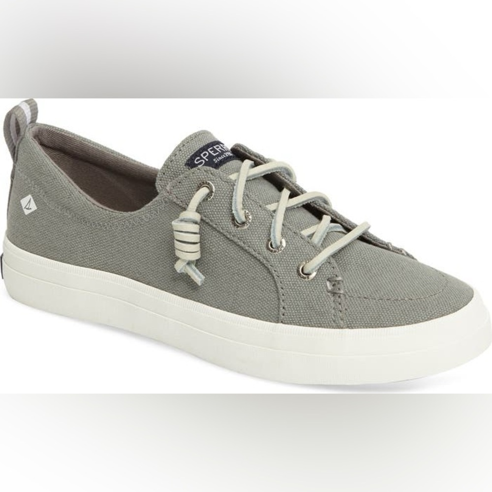 NIB Sperry Sneakers